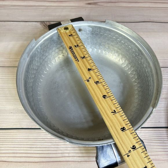 Puralum Italy Hammered Aluminum 2 qt Pot Server Vented 8” with Lid Dual Handle - Picture 15 of 16